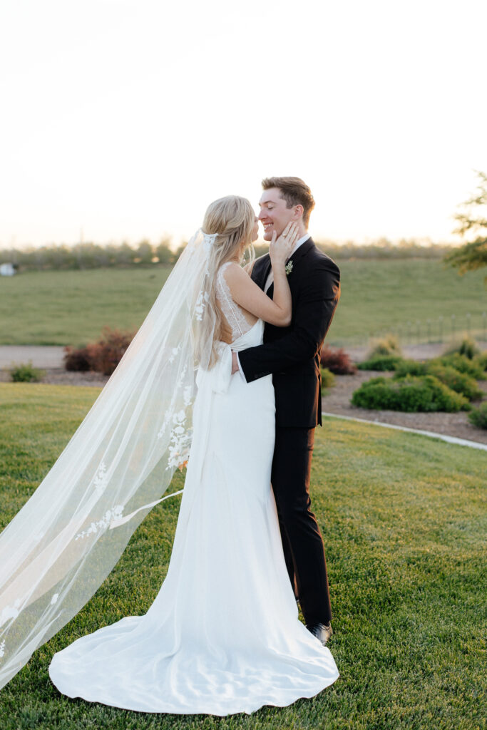 sunset photos, Bride and Groom at Carter Valley Ranch