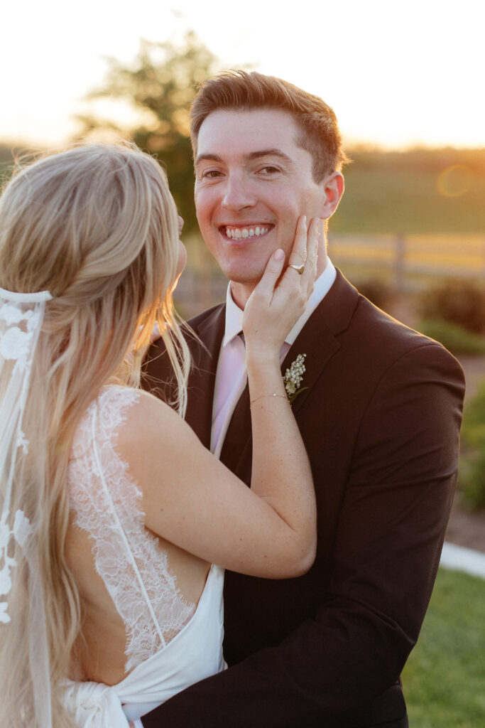 sunset photos, Bride and Groom at Carter Valley Ranch