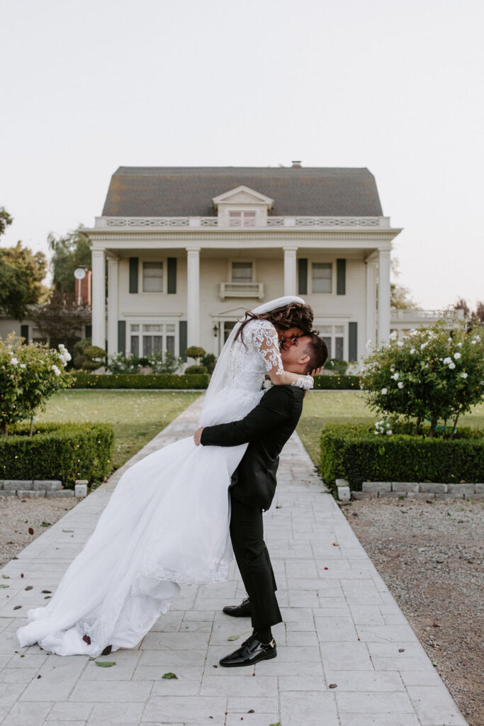 Bride and groom photos at the manor estate