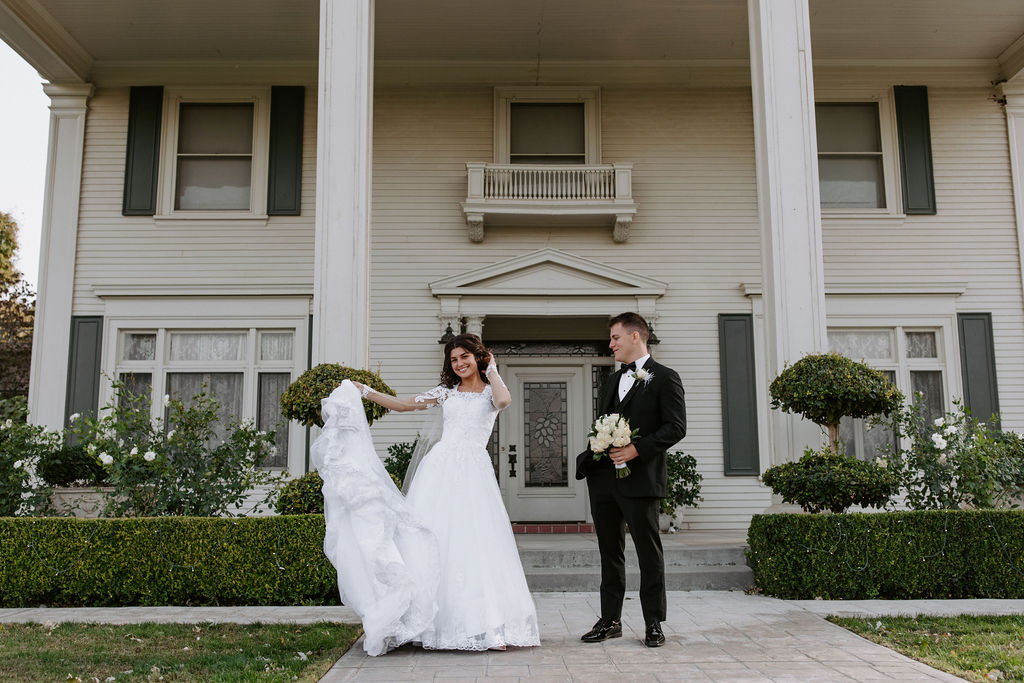 Bride and groom photos at the manor estate