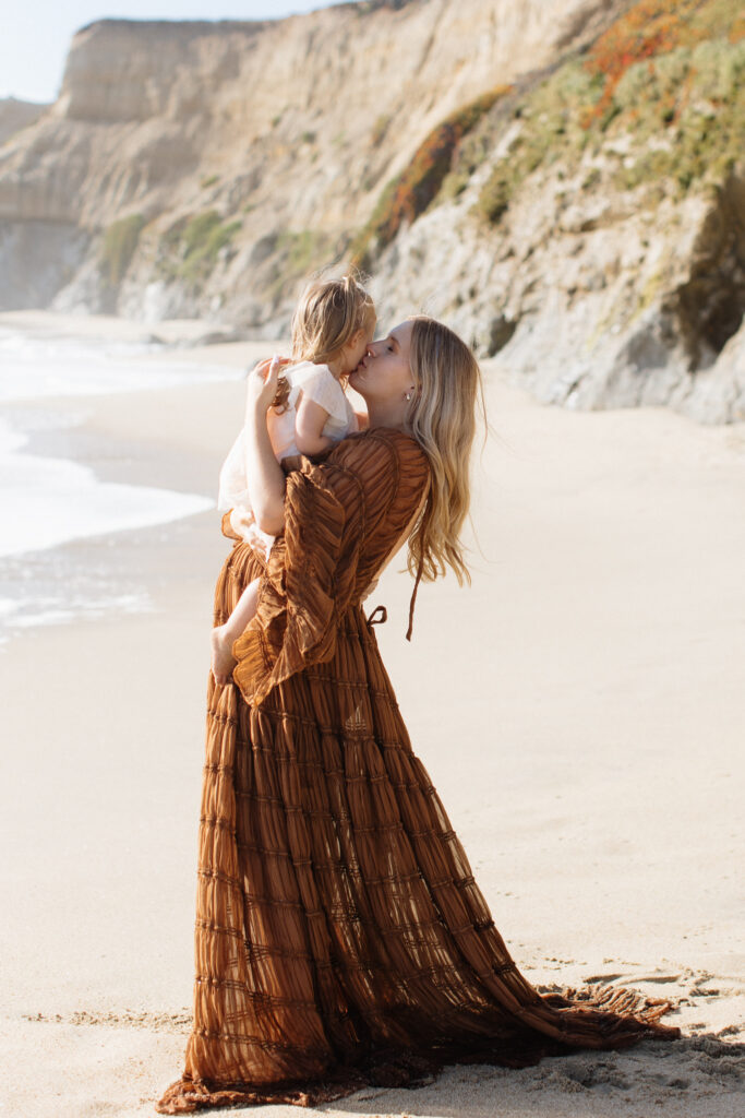 half moon bay maternity session
