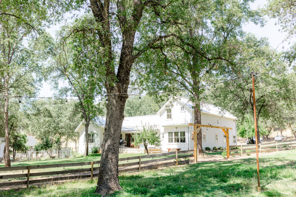 Farmhouse Pastures