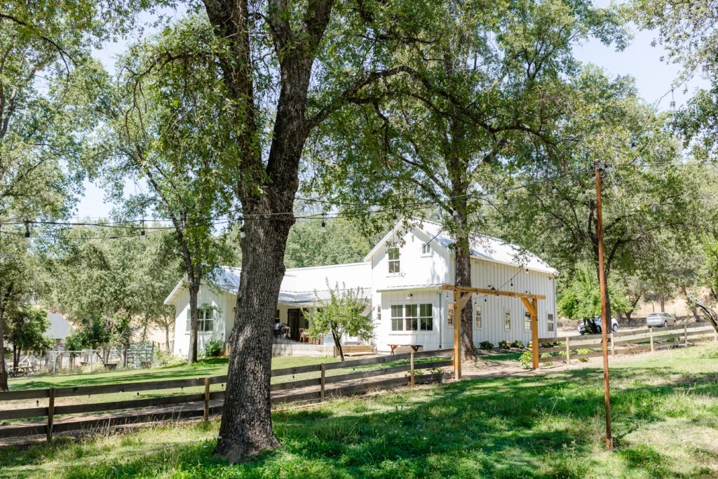 Sonora Micro Wedding Venue | Farmhouse Pastures