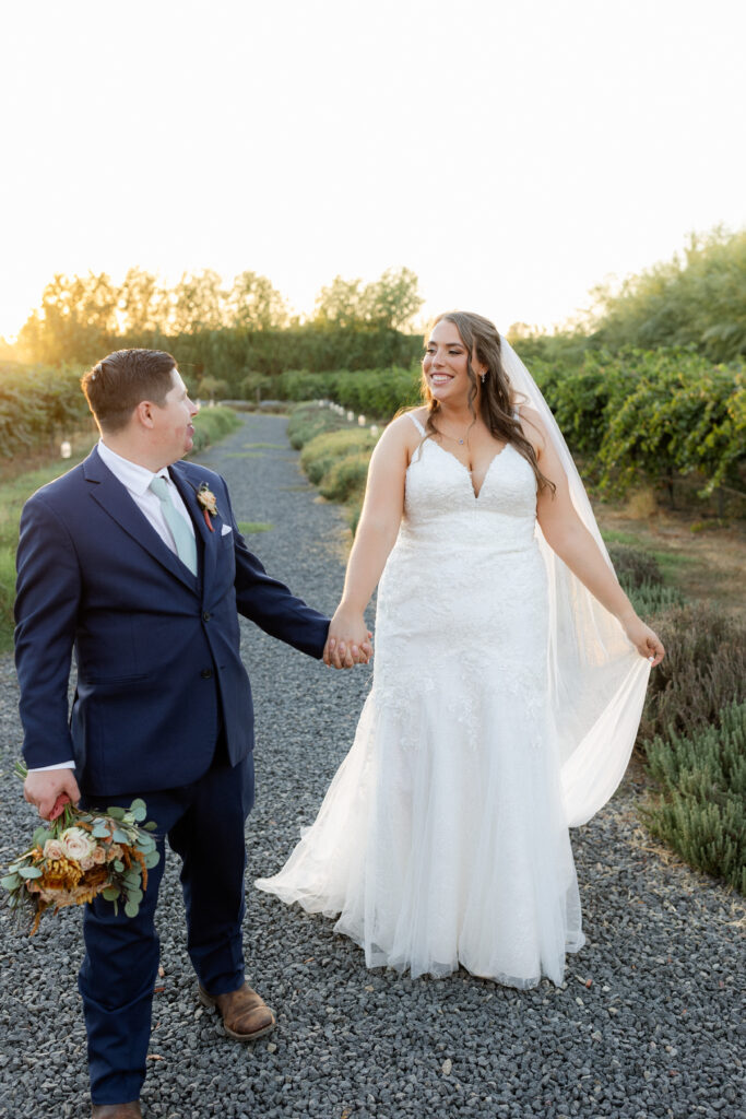 Bridal portraits in vineyard
