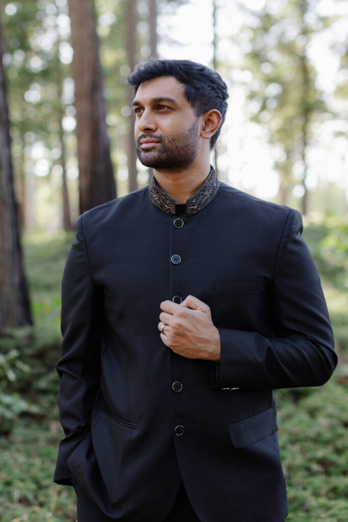 groom in Bengali wedding attire