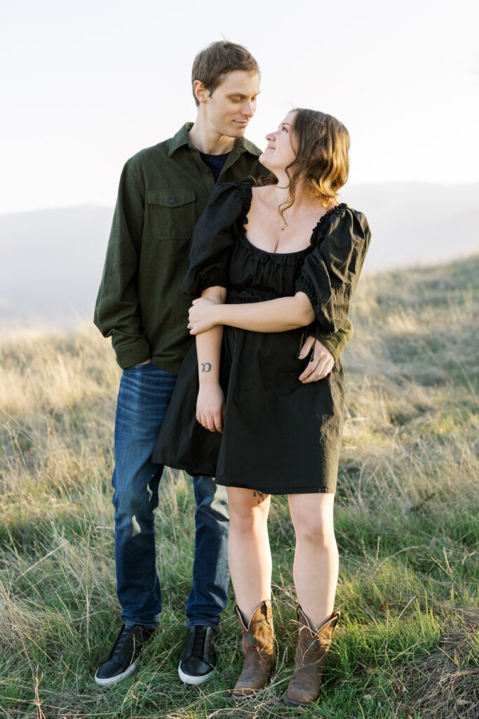 winter livermore hills engagement photos