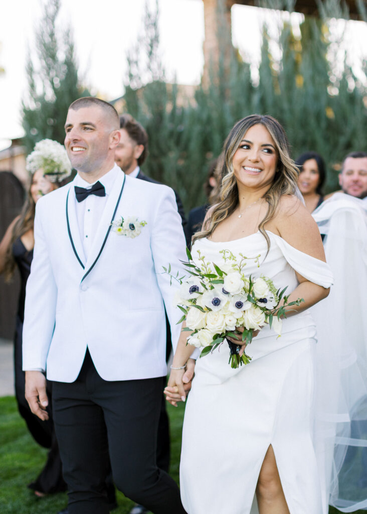 Bay Area wedding photographer Shannon Bryn Photo at the Palm Event Center In Livermore 