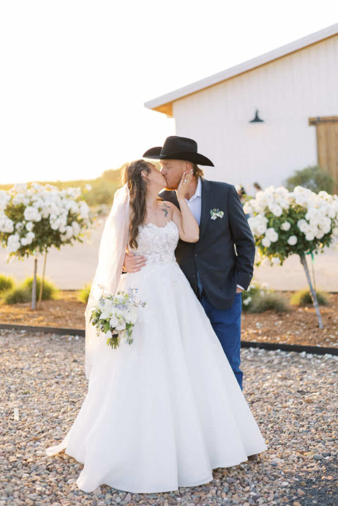 Carter Valley Ranch wedding Couple's portraits