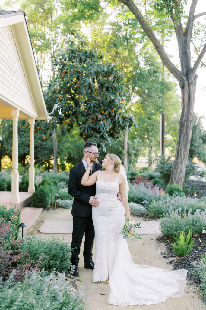 Romantic couple portraits at La Reve Estate in Elk Grove
