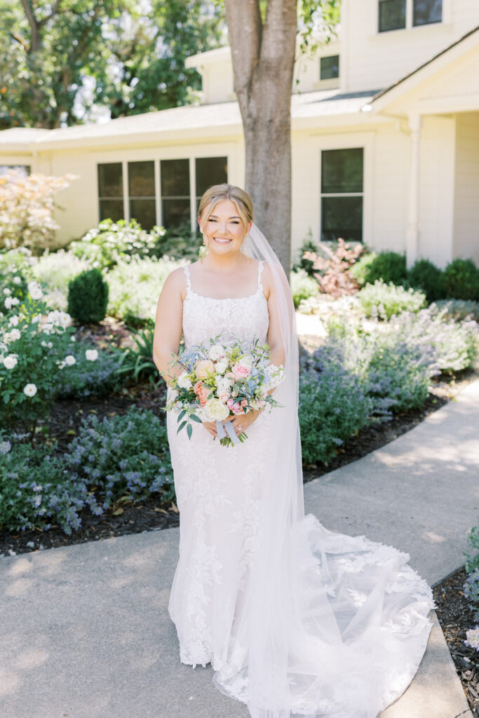 Romantic couple portraits at La Reve Estate in Elk Grove
