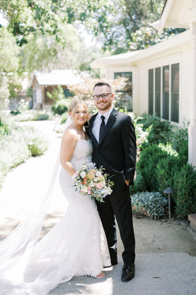 Romantic couple portraits at La Reve Estate in Elk Grove


