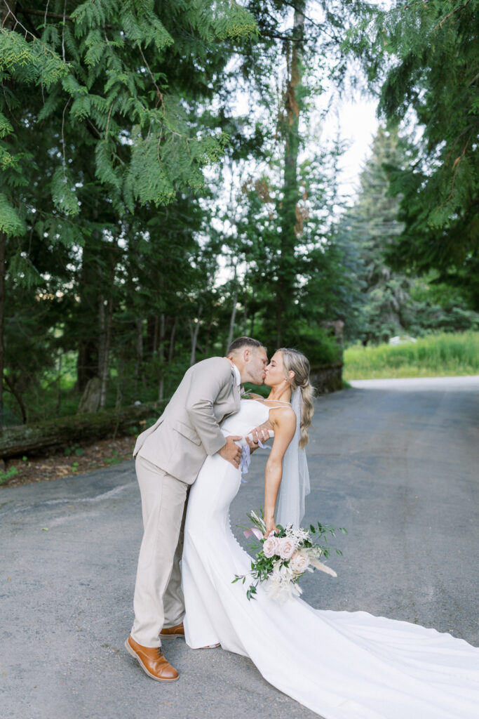 Sandpoint Idaho Wedding at Schweitzer  Mountain resort | Shannon Bryn Photo