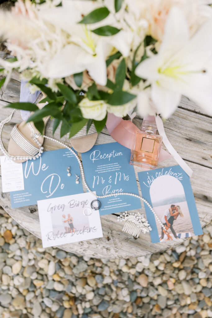 Sandpoint Idaho Wedding at Schweitzer  Mountain resort | Invitation suite