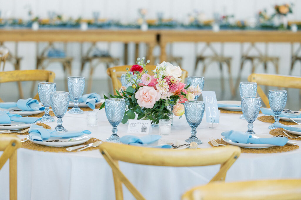 Carter Valley Ranch Wedding Reception and Colorful SUmmer Flowers