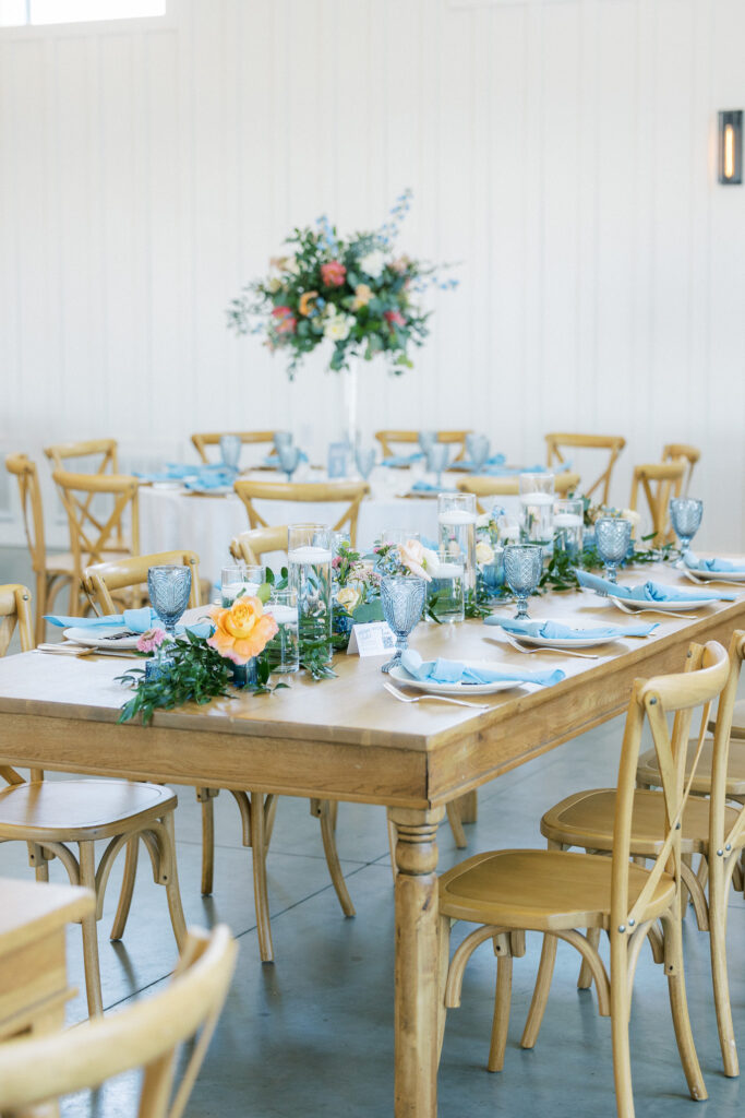 Carter Valley Ranch Wedding Reception and Colorful SUmmer Flowers