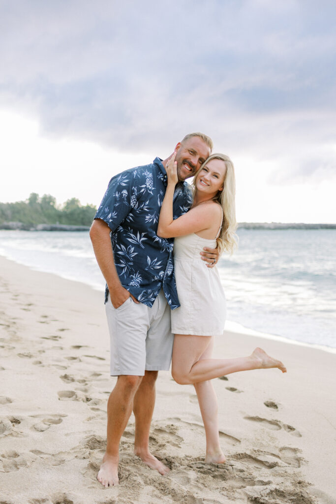 Shannon Bryn Photo on beach in Kaui