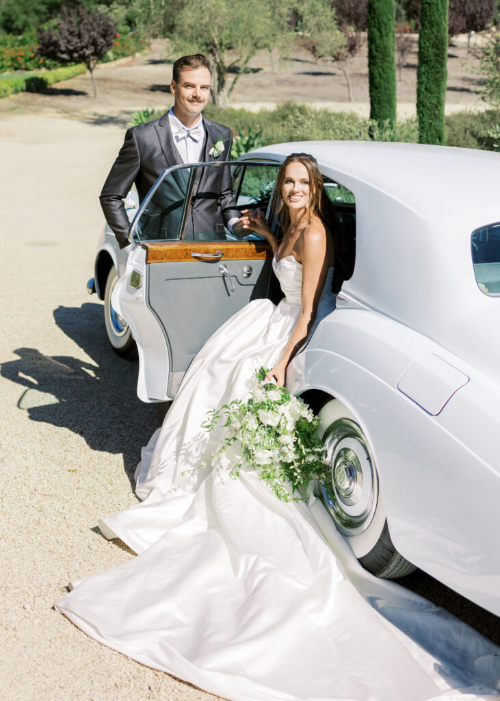 bride and groom luxury editorial | Casa Blanca Interlaken Wedding