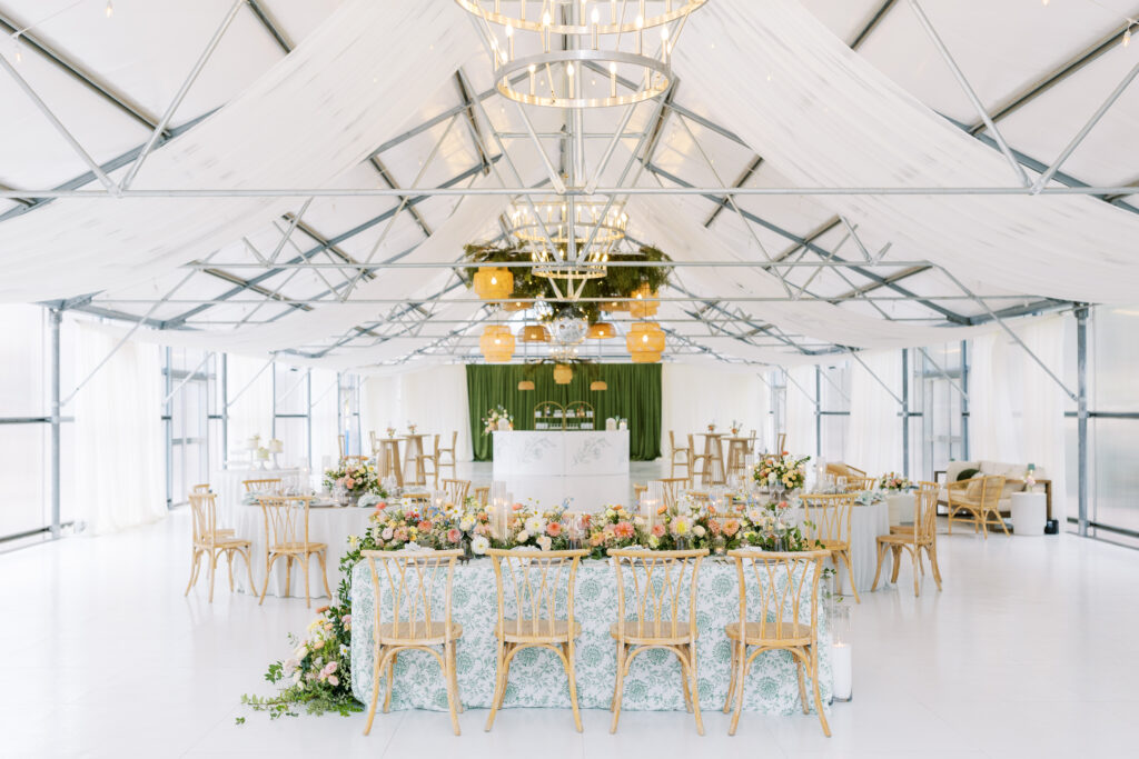 Luxury reception tablescape with florals at Eagle Oak Ranch Paso Robles wedding venue