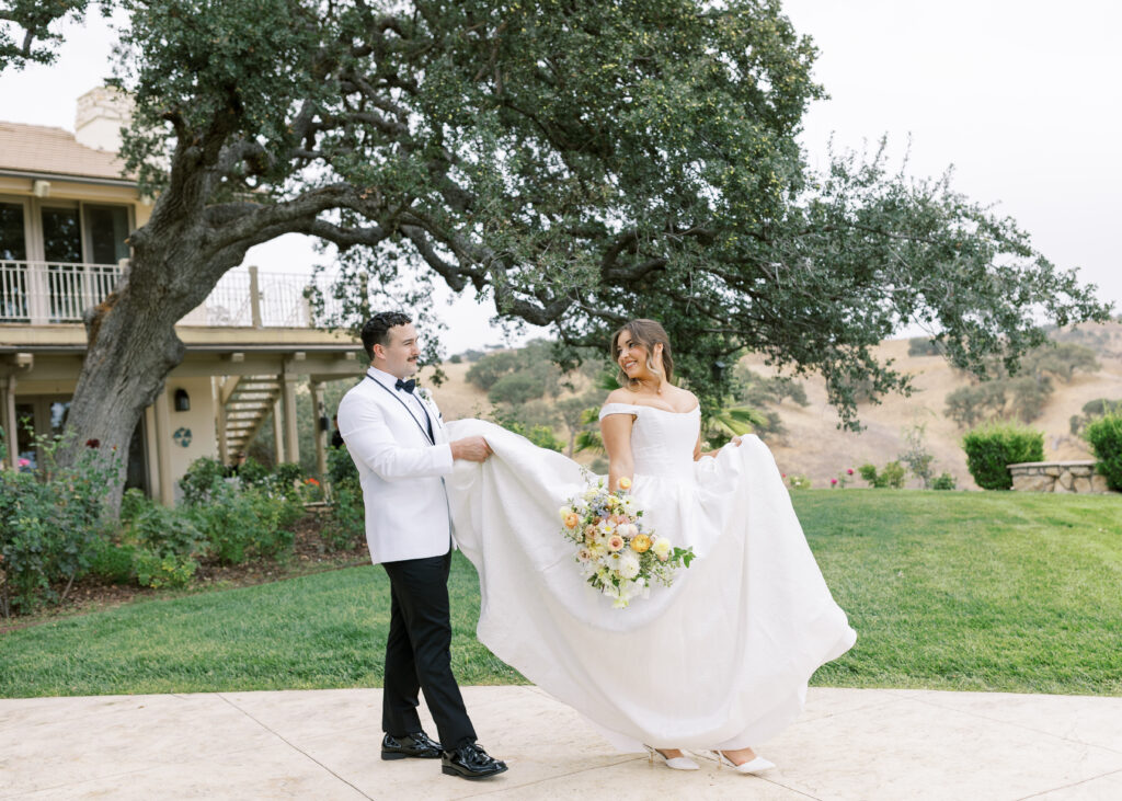Romantic couple portrait at Eagle Oak Ranch, Paso Robles luxury wedding venue