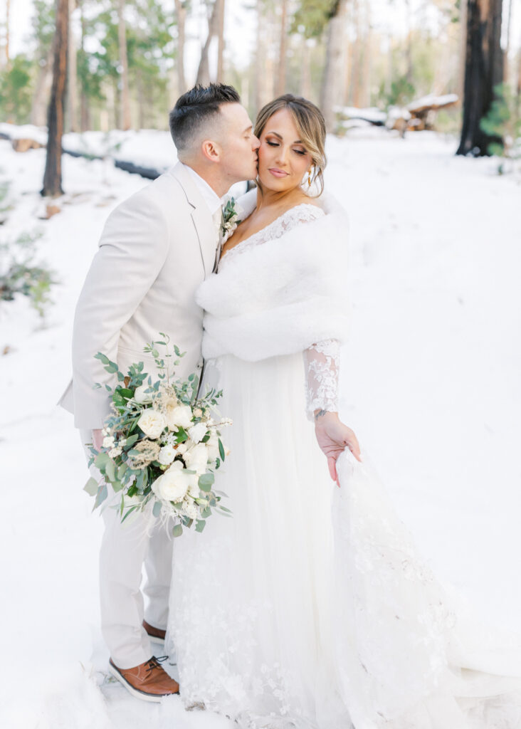 Evergreen Lodge outdoor reception under string lights