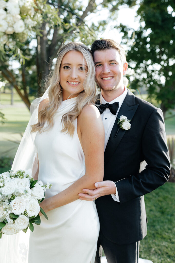 Golden hour wedding portraits at Sequoyah Country Club
