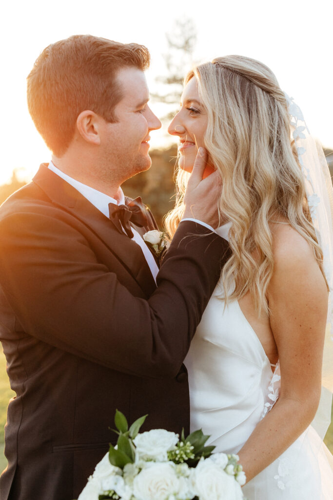 Golden hour wedding portraits at Sequoyah Country Club
