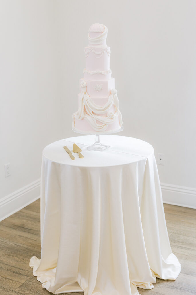 Magnolia Event Center wedding photos Utah cake table