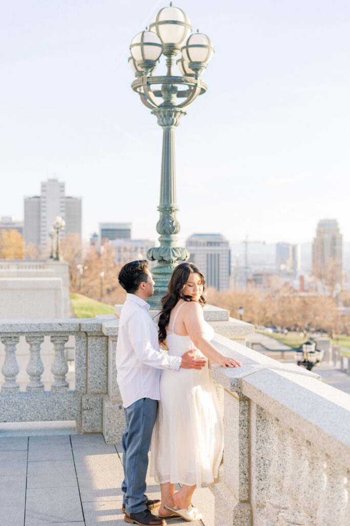Elegant Utah engagement session at golden hour | SHannon Bryn Photo